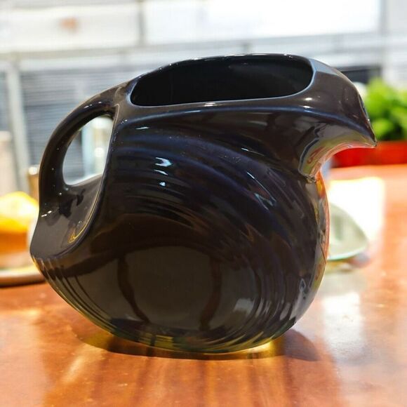Vintage Fiesta Ware Disk Pitcher - Cobalt Blue Homer Laughlin  EUC - Picture 1 of 3
